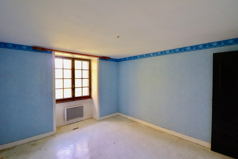 French property for sale in Montembœuf, Charente - €160,000 - photo 6