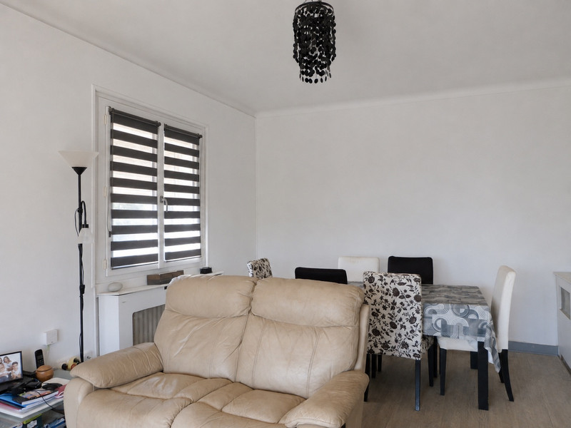 French property for sale in Pineuilh, Gironde - €175,000 - photo 4