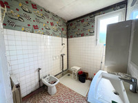Propriété à vendre à Pérignac, Charente - 214 000 € - photo n°9