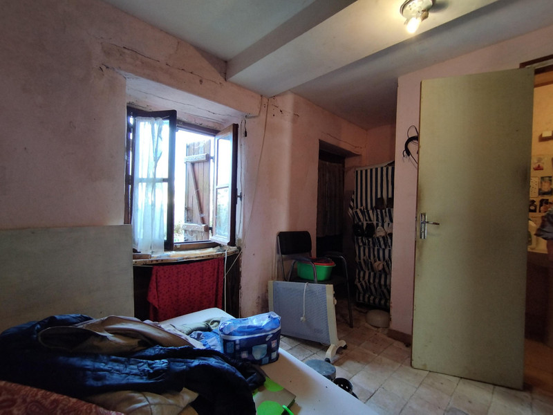 French property for sale in Coulonges-les-Hérolles, Vienne - €24,500 - photo 3
