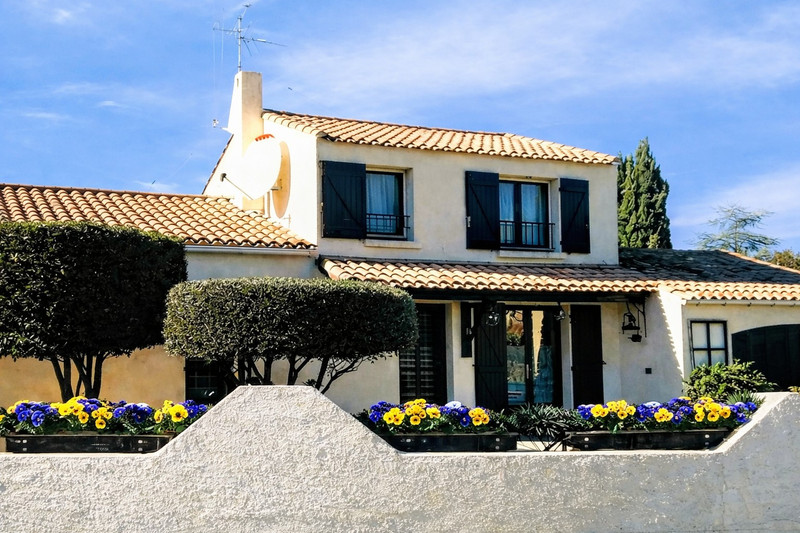 French property for sale in Saint-Chinian, Hérault - €229,900 - photo 7