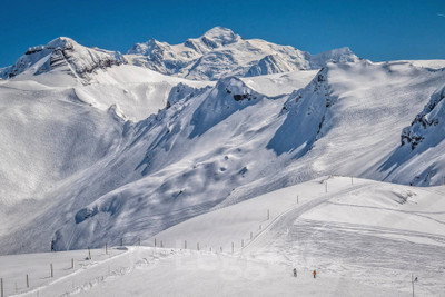 French property for sale in Samoëns, Haute-Savoie - €2,500,000 - photo 11