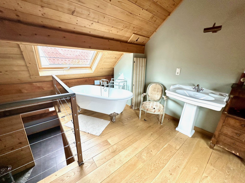 French property for sale in La Muraz, Haute-Savoie - €790,000 - photo 8