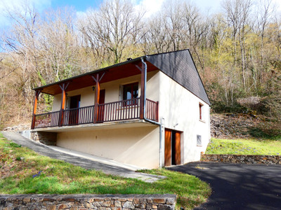 Maison à vendre à Soursac, Corrèze, Limousin, avec Leggett Immobilier