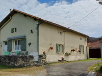 Maison à vendre à Val-de-Bonnieure, Charente - 141.700 € - photo 2