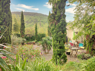 Maison à vendre à Robiac-Rochessadoule, Gard, Languedoc-Roussillon, avec Leggett Immobilier