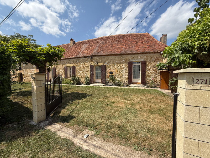 French property for sale in Saint-Germain-et-Mons, Dordogne - €259,700 - photo 0