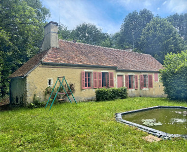 house for sale in Orne