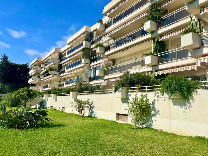 French property for sale in Cannes, Alpes-Maritimes - €1,270,000 - photo 12