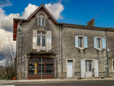 Maison à vendre à Porte-du-Quercy, Lot, Midi-Pyrénées, avec Leggett Immobilier