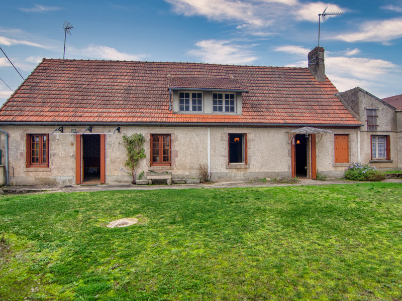 French property for sale in Lussac-les-Églises, Haute-Vienne - €71,000 - photo 2