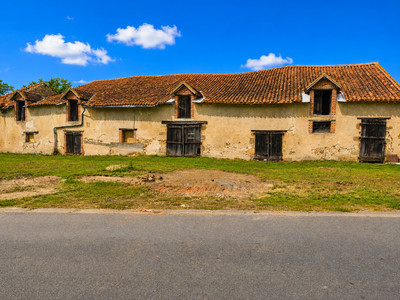 French property for sale in Azat-le-Ris, Haute-Vienne - €294,250 - photo 9