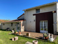 Maison à vendre à Loubillé, Deux-Sèvres - 199.800 € - photo 7