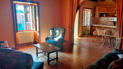 French property for sale in Montbron, Charente - €184,000 - photo 6