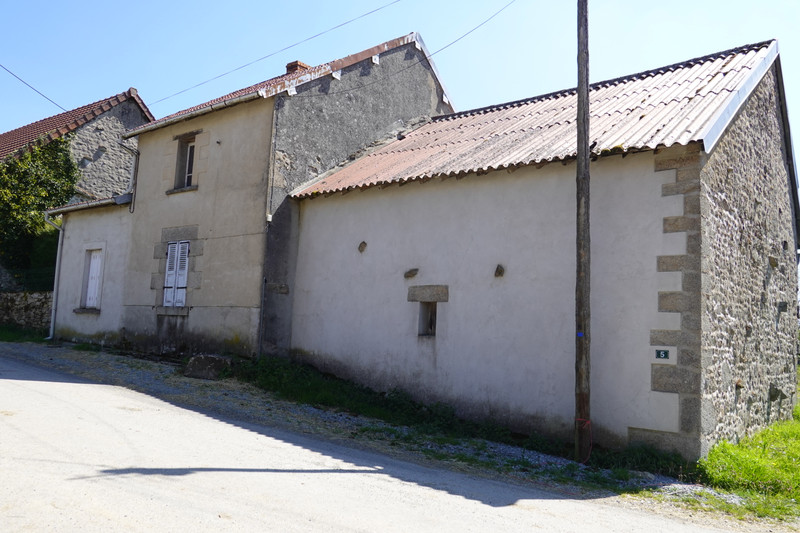 French property for sale in Fransèches, Creuse - €27,600 - photo 2