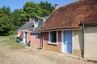 Maison à vendre à Reboursin, Indre - 46.750 € - photo 1