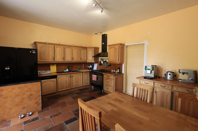 French property for sale in Saint-Pierre-de-Côle, Dordogne - €359,700 - photo 6