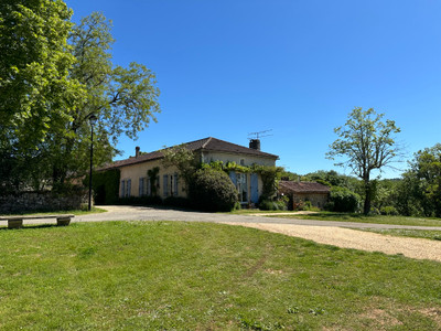 Maison à vendre à Montcabrier, Lot, Midi-Pyrénées, avec Leggett Immobilier