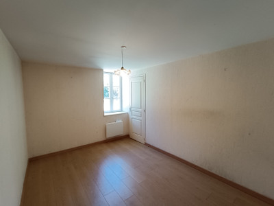 French property for sale in Auzances, Creuse - €109,000 - photo 7