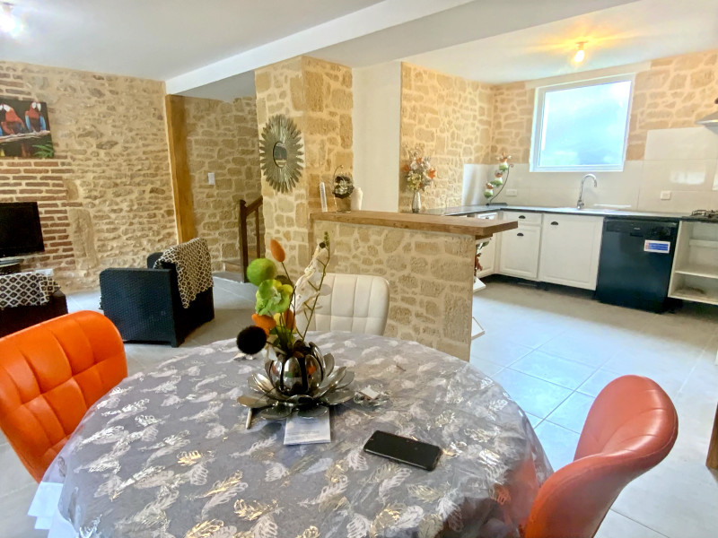 French property for sale in Montignac-Lascaux, Dordogne - €137,800 - photo 2