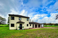 Maison à vendre à Saint-Saud-Lacoussière, Dordogne - 267.500 € - photo 1