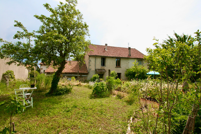French property for sale in Saint-Estèphe, Dordogne - &#8364;80,000 - photo 2