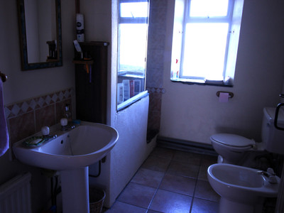 French property for sale in Plonévez-du-Faou, Finistère - €119,900 - photo 8