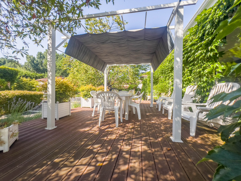 Propriété à vendre à Angoulême, Charente - 577 500 €