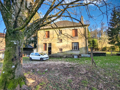 French property for sale in Secondigny, Deux-Sèvres - €199,800 - photo 3