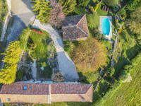 Propriété à vendre à Mouthiers-sur-Boëme, Charente - 445 000 € - photo n°1