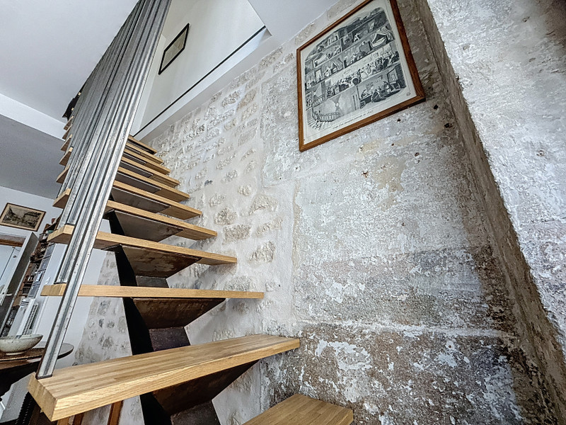 French property for sale in Paris 18e Arrondissement, Paris - €735,000 - photo 6