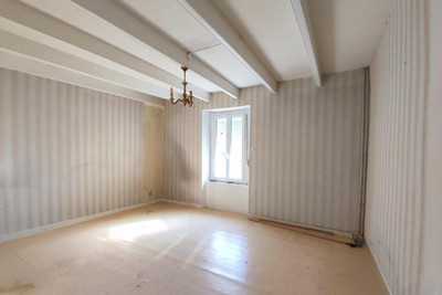 French property for sale in Saint-Gilles-Vieux-Marché, Côtes-d'Armor - €54,000 - photo 4