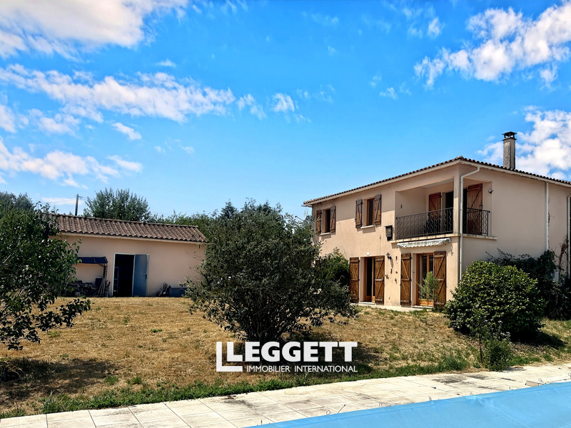 Maison 8 pièce(s), ABJAT-SUR-BANDIAT