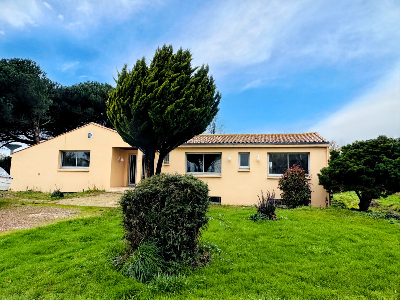 Propriété à vendre à Château-Guibert, Vendée - 275 000 €