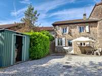 Maison à vendre à Vayres, Haute-Vienne - 89.000 € - photo 1