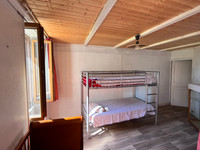 Maison à vendre à Baignes-Sainte-Radegonde, Charente - 246.100 € - photo 9