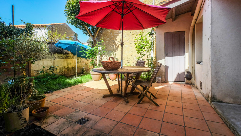 French property for sale in Saint-Jean-d'Angély, Charente-Maritime - €147,150 - photo 5