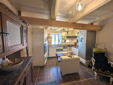 French property for sale in Millau, Aveyron - €174,960 - photo 2