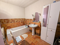 Maison à vendre à Angoulême, Charente - 150.500 € - photo 7