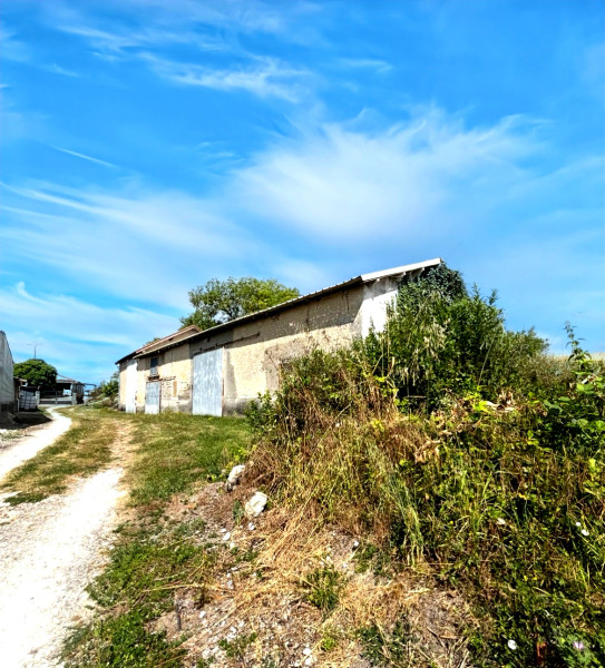 French property for sale in Bellevigne, Charente - €41,600 - photo 1
