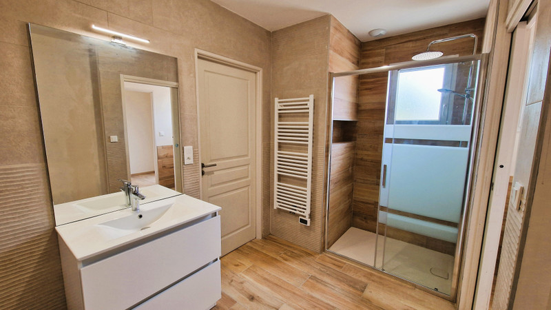 French property for sale in Vélines, Dordogne - €349,800 - photo 3