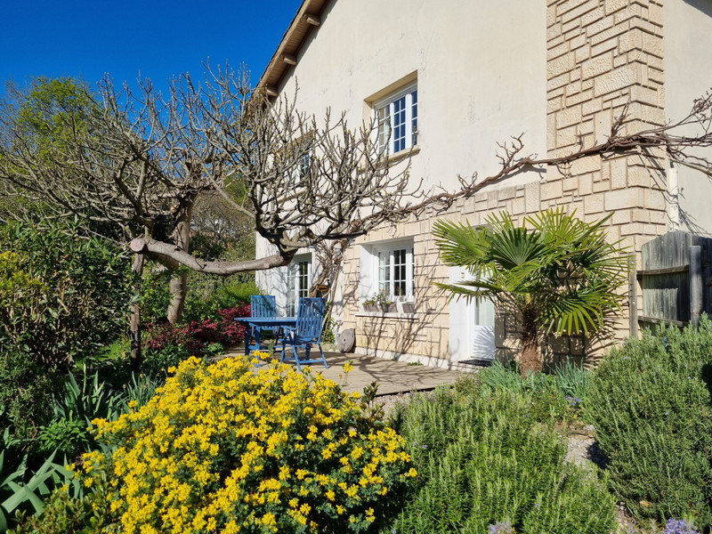 French property for sale in Lamalou-les-Bains, Hérault - €298,000 - photo 0