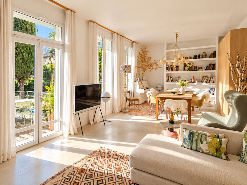 French property for sale in Cannes, Alpes-Maritimes - €1,390,000 - photo 2
