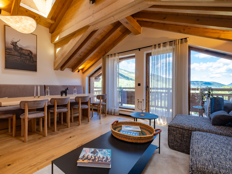 Ski property for sale in Meribel - €2,660,000 - photo 0