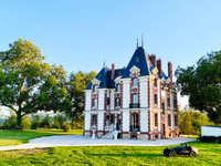 Chateau à vendre à Pont-l'Évêque, Calvados - 5.420.000 € - photo 1