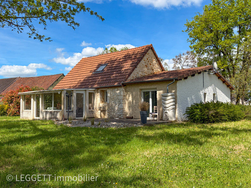 Propriété à vendre à Lachapelle-Auzac, Lot - 195 000 €