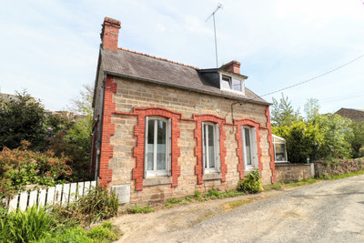 Maison à vendre à Guingamp, Côtes-d'Armor, Bretagne, avec Leggett Immobilier