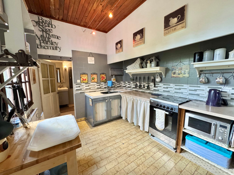 French property for sale in Beaumont-de-Lomagne, Tarn-et-Garonne - €175,000 - photo 6