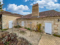 Maison à vendre à Saint-Léon-sur-l'Isle, Dordogne - 449.000 € - photo 4