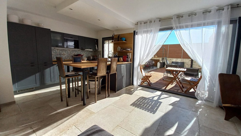 French property for sale in Le Pouget, Hérault - €550,000 - photo 5